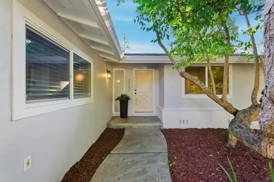 2157 Harkins Avenue, Menlo Park, CA 94025 - Image #2