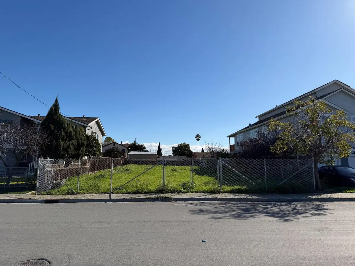 1553 State Street, San Jose, CA 95002 - #1