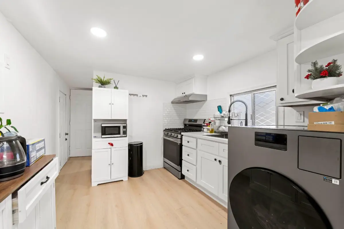 411 Lewis Road #200, San Jose, CA 95111 - Image #1