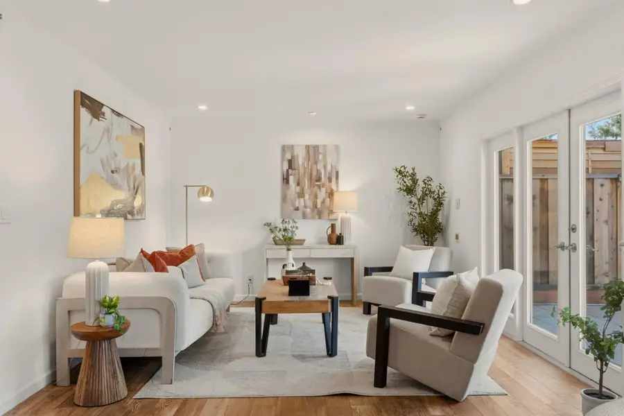 104 E Middlefield Road #B, Mountain View, CA 94043 - Image #2