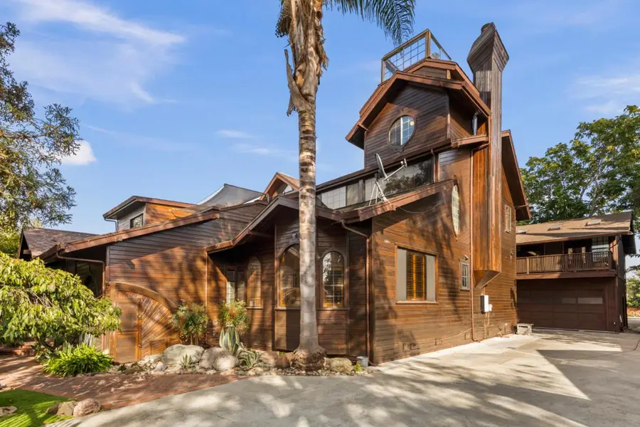 2216 Clarke Avenue, East Palo Alto, CA 94303 - Image #2