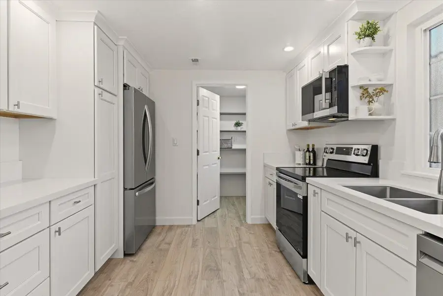 1010 Polk Lane, San Jose, CA 95117 - Image #2