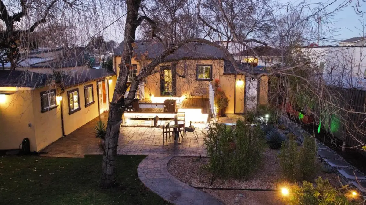 3024 Hoover Street, Redwood City, CA 94063 - Image #1