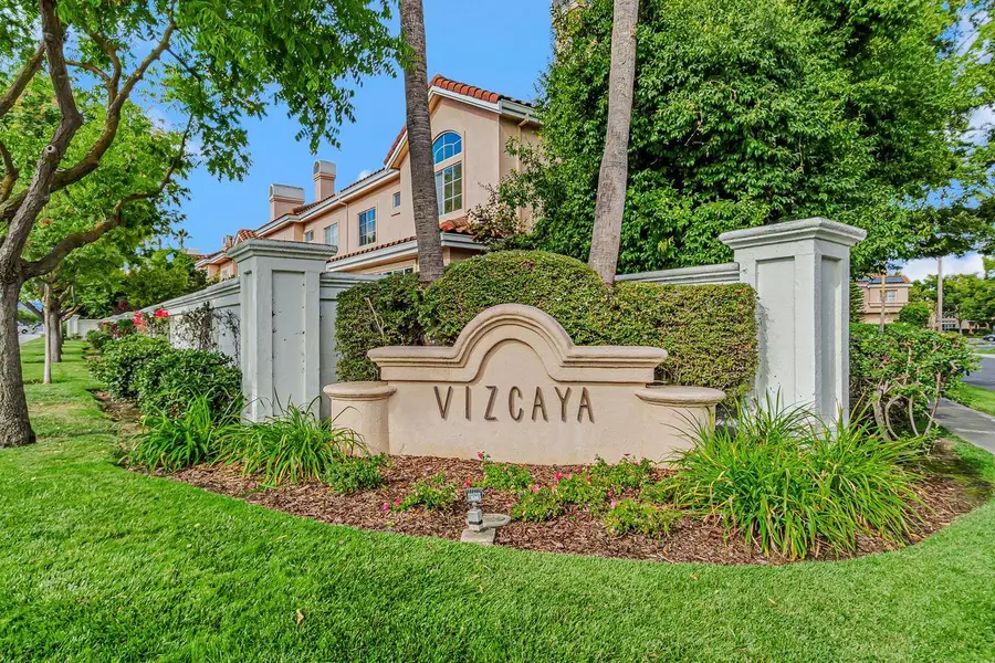 2122 Vizcaya Way, Campbell, CA 95008 - Image #3