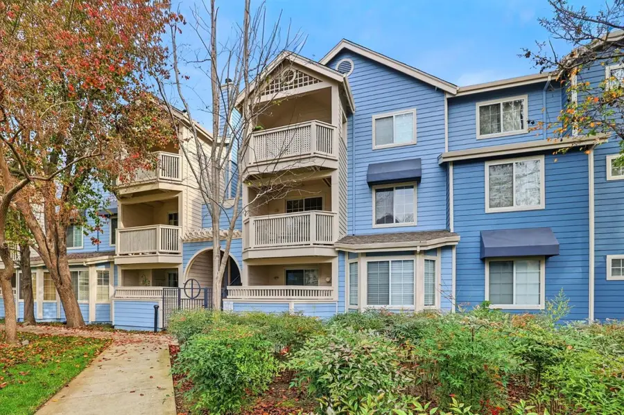 610 Arcadia Terrace #202, Sunnyvale, CA 94085 - Image #2