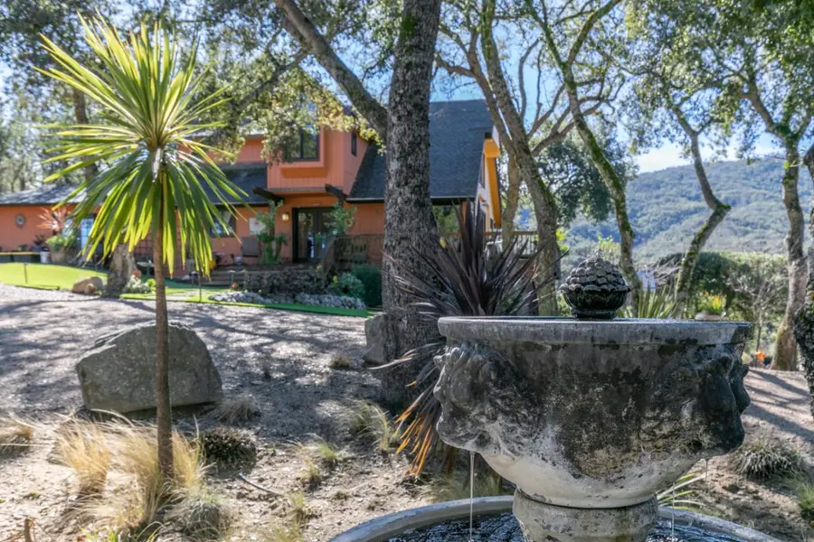 38025 Poppy Tree Lane, Carmel Valley, CA 93924 - Image #3