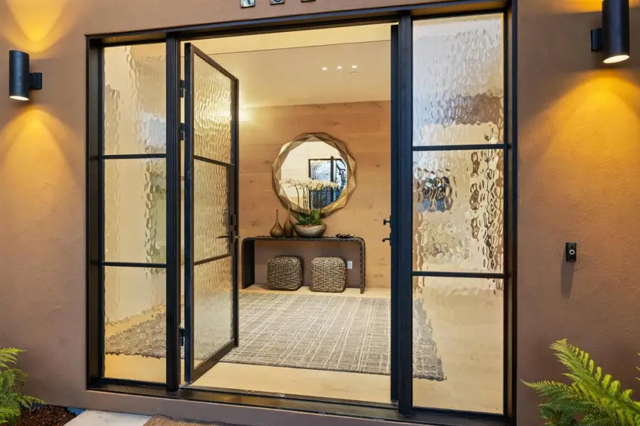 763 La Para Avenue, Palo Alto, CA 94306 - Image #2