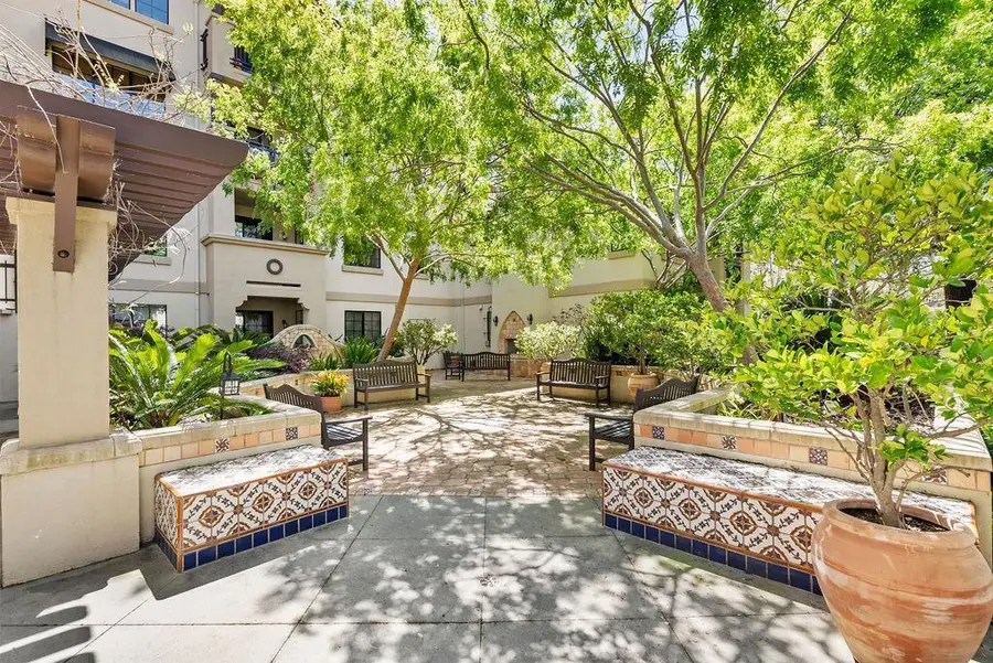 633 Elm Street #406, San Carlos, CA 94070 - Image #2