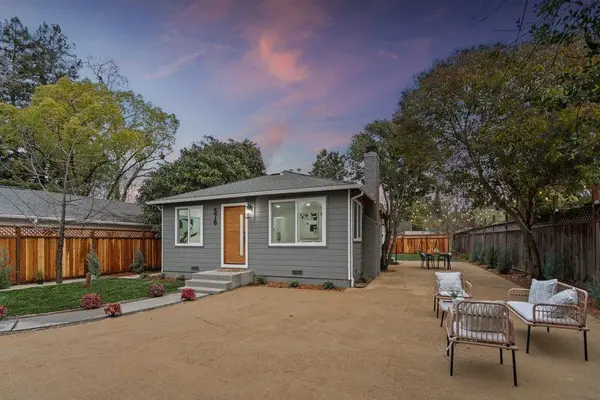 578 Green Manor Court, Palo Alto, CA 94301