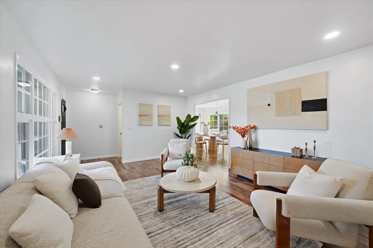 1570 Hillsdale Avenue, San Jose, CA 95118 - Image #1