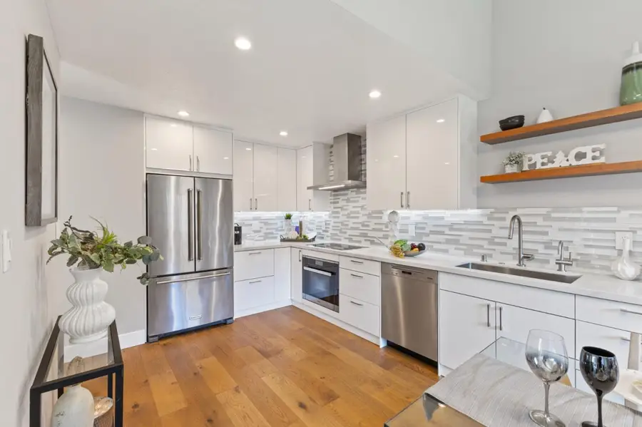 128 Brahms Way, Sunnyvale, CA 94087 - Image #3