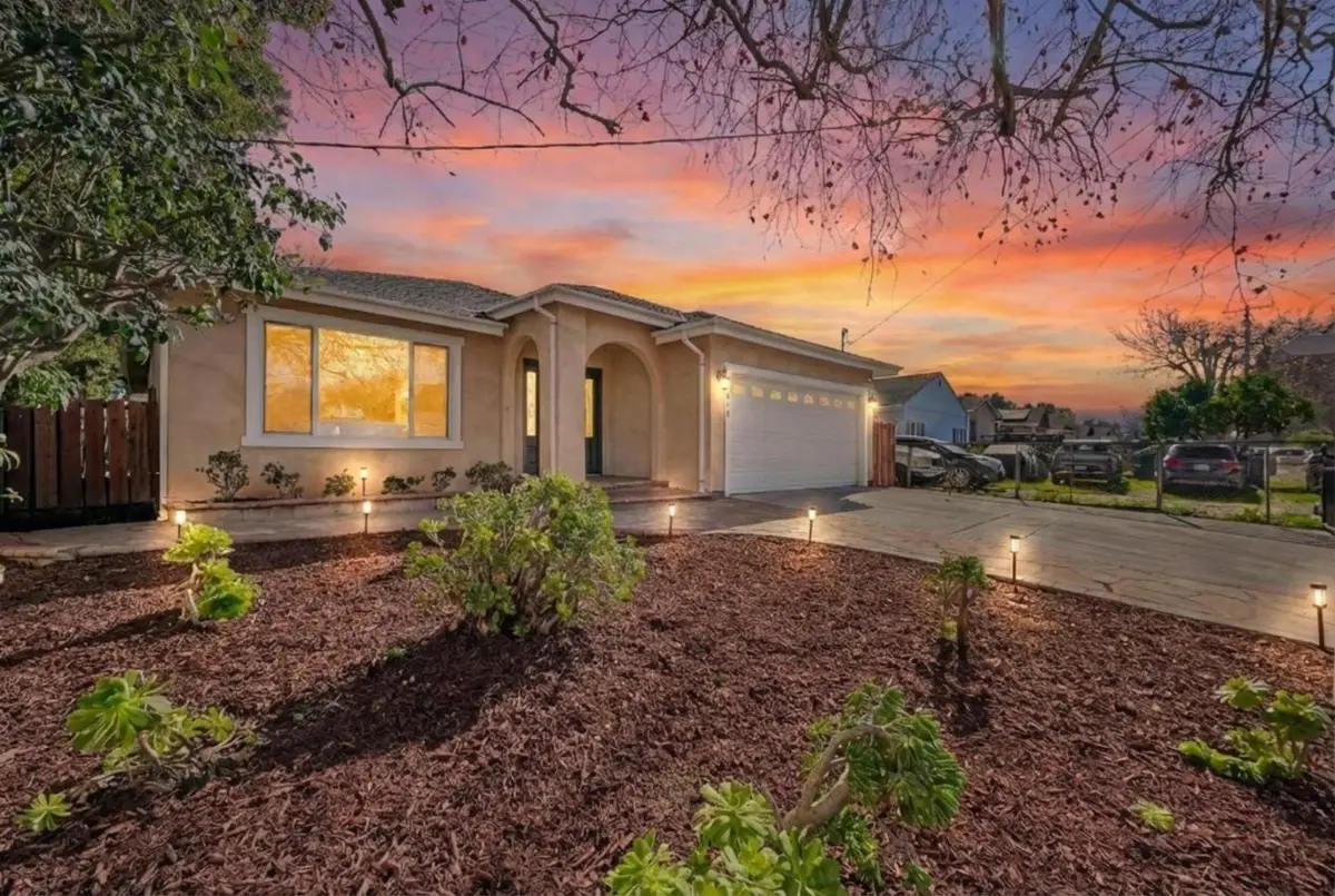 2370 Ralmar Avenue, East Palo Alto, CA 94303 - Image #1