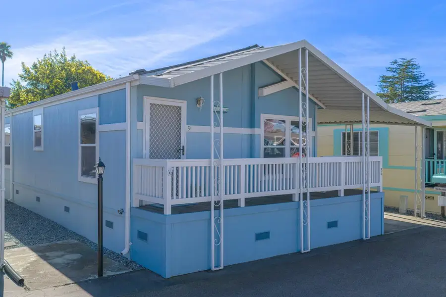 998 38th Avenue #9, Santa Cruz, CA 95062 - Image #2