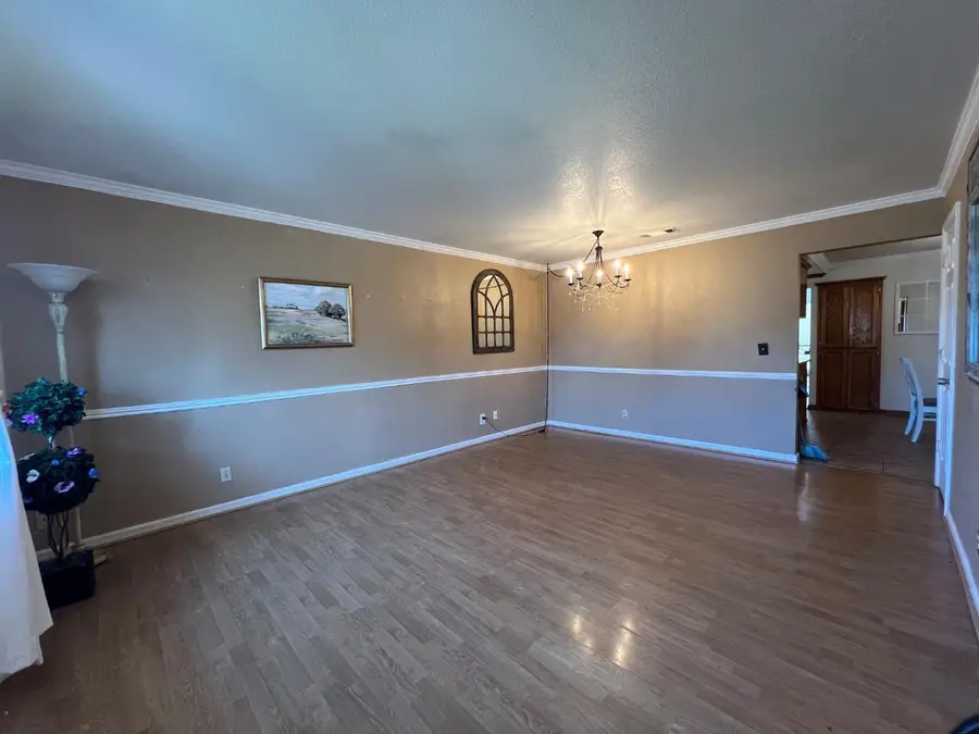 2126 Mckinley Court, Los Banos, CA 93635 - Image #3