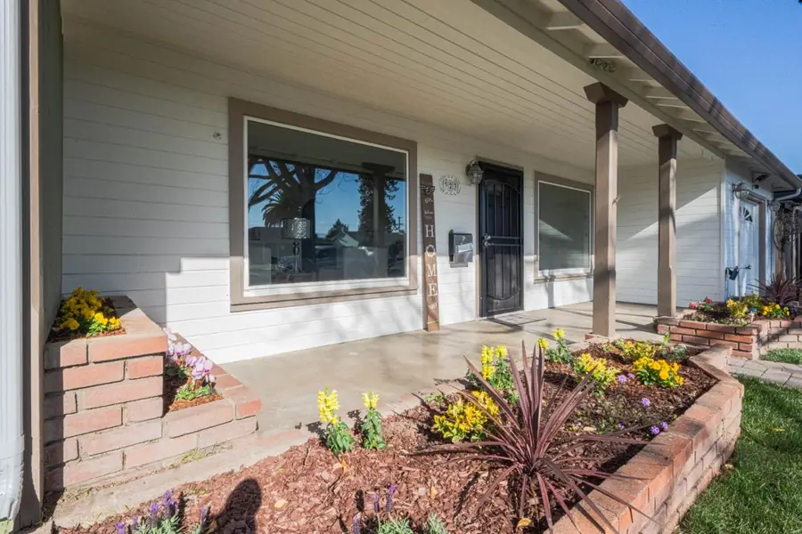 323 Chaparral Street, Salinas, CA 93906 - Image #2