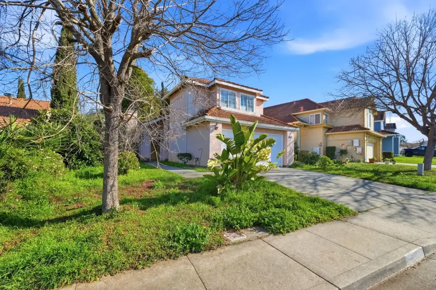 873 Knights Circle, Vallejo, CA 94591 - Image #2
