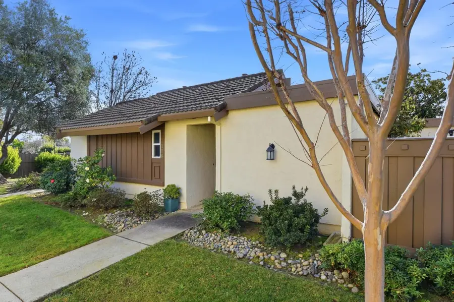 1116 Strayer Drive, San Jose, CA 95129 - Image #2