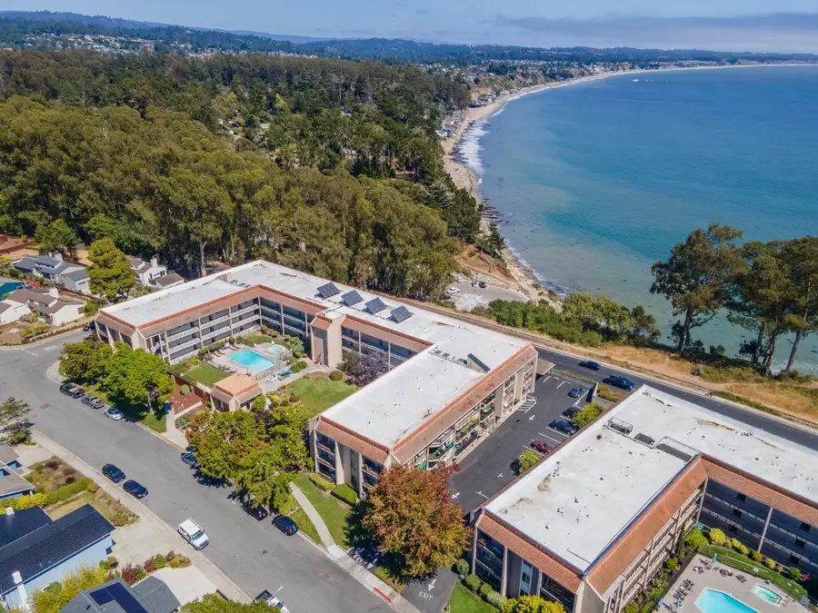 870 Park Avenue #110, Capitola, CA 95010 - Image #3