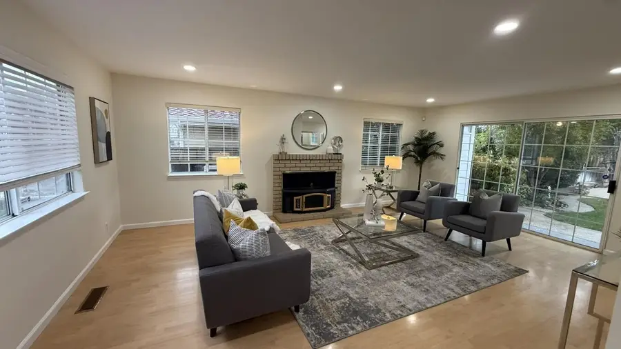 9130 Rancho Hills Drive, Gilroy, CA 95020 - Image #2