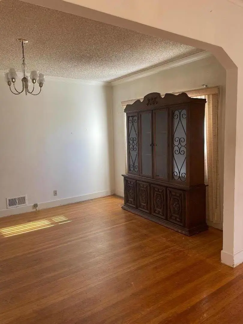 559 Gates Street, San Francisco, CA 94110 - Image #2