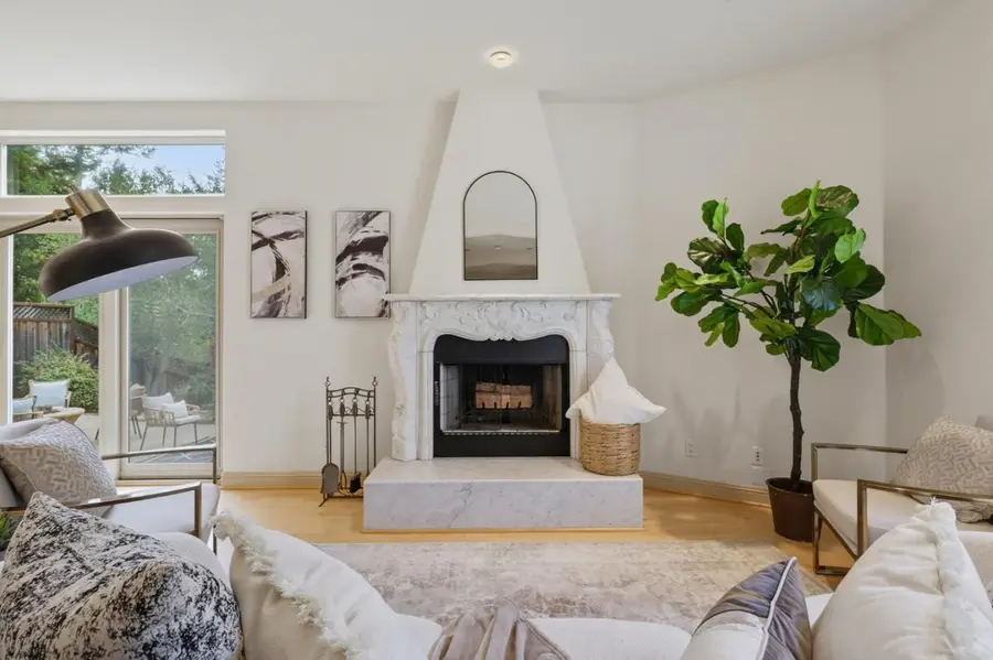 111 Misty Court, Santa Cruz, CA 95060 - Image #3