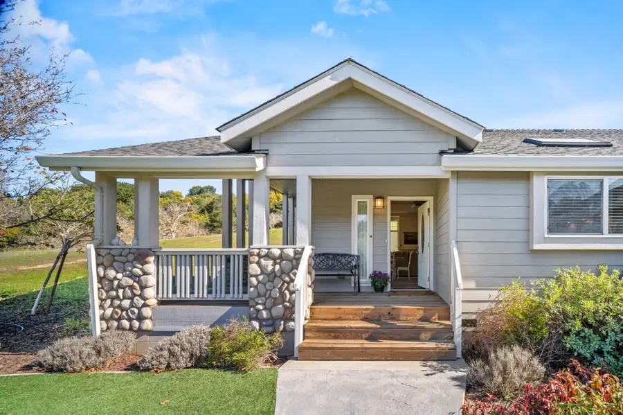 225 Dunbarton Road, Aromas, CA 95004 - Image #2