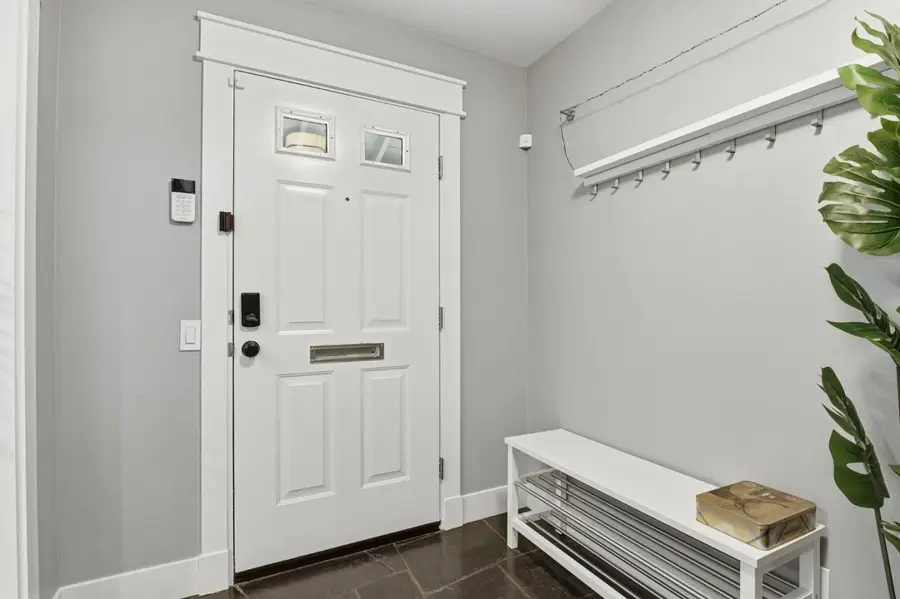 809 Midvale Lane, San Jose, CA 95136 - Image #3