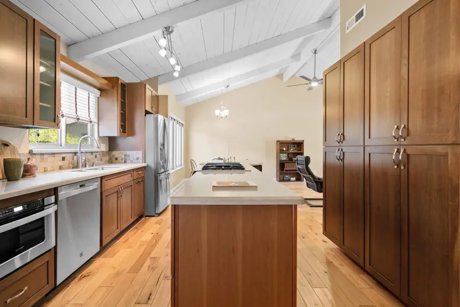 238 E Hilton Drive, Boulder Creek, CA 95006 - Image #3