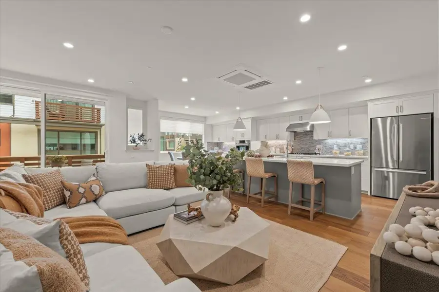 16447 Mcmillan Court, Los Gatos, CA 95032 - Image #3