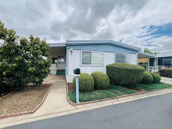 2240 Golden Oak Lane #Unit 3, Merced, CA 95341