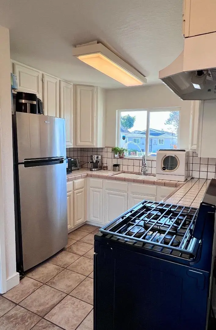 1210 Mastic Street, San Jose, CA 95110 - #3