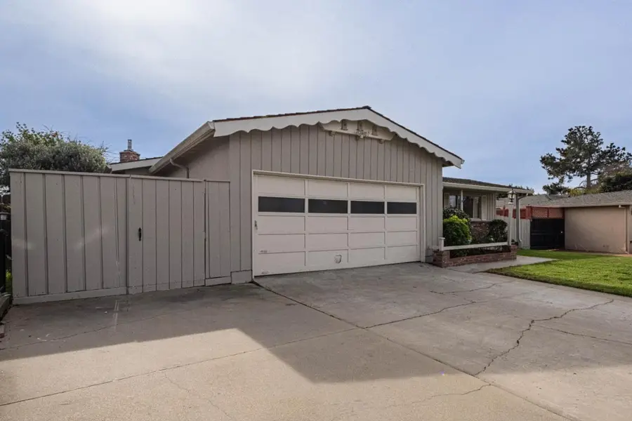 24 Saint Francis Way, Salinas, CA 93906 - #2
