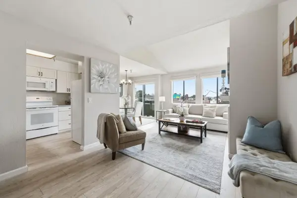 711 S Bayshore Boulevard #29, San Mateo, CA 94402