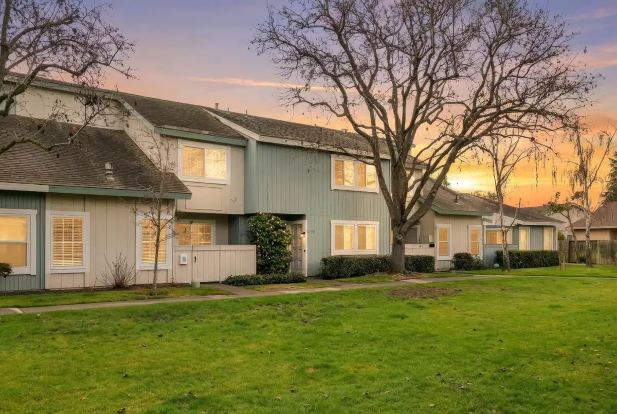 1072 Eagle Lane, Foster City, CA 94404 - #1