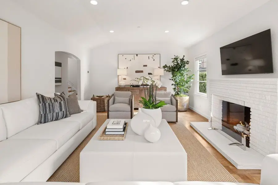 152 Pepper Avenue, Burlingame, CA 94010 - #3