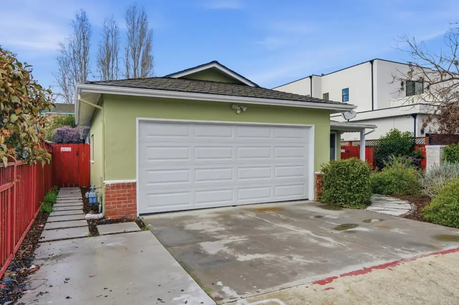 2115 Clarke Avenue, East Palo Alto, CA 94303 - #2