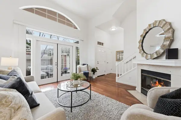 444 San Antonio Road #1A, Palo Alto, CA 94306