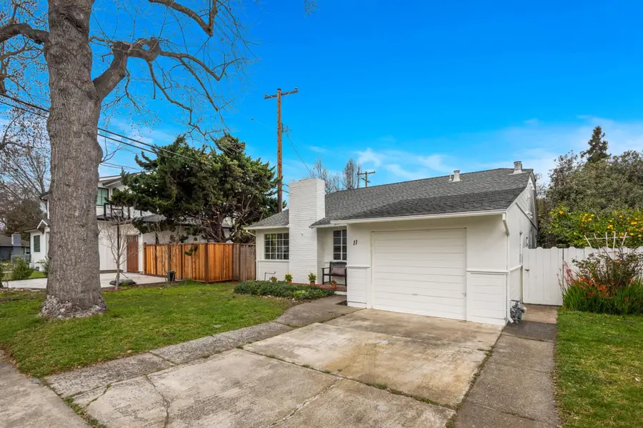 11 Tulip Lane, Palo Alto, CA 94303 - #3
