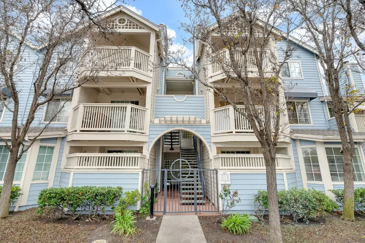 601 Arcadia Terrace #202, Sunnyvale, CA 94085 - #1