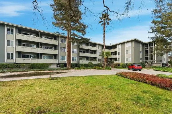 1458 Hudson Street #204, Redwood City, CA 94061