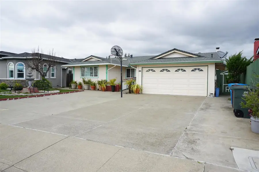 32262 Crest Lane, Union City, CA 94587 - #2