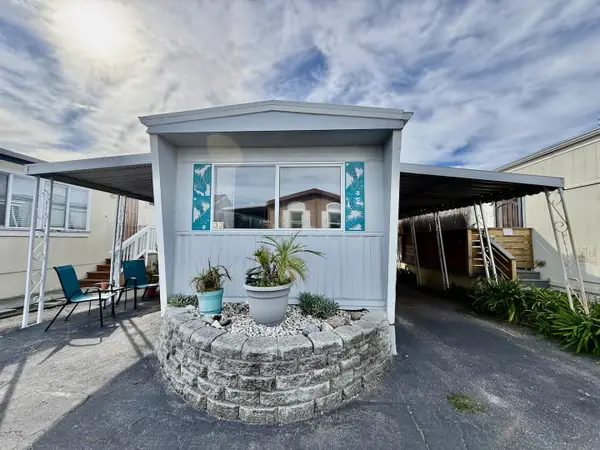 925 38th #33, Santa Cruz, CA 95062