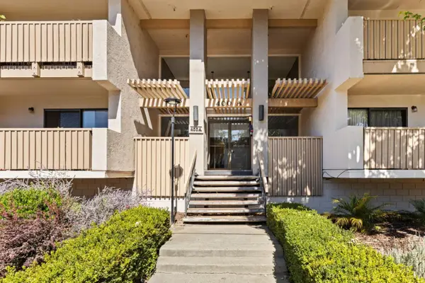 400 Ortega Avenue #301, Mountain View, CA 94040