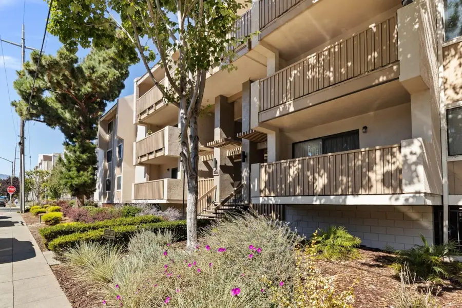 400 Ortega Avenue #301, Mountain View, CA 94040 - #3