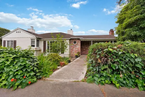 3466 Oak Knoll Boulevard, Oakland, CA 94605