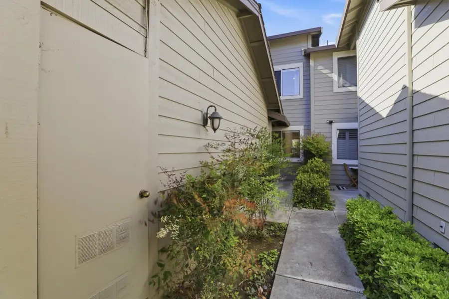 81 Frontier Trail Drive, San Jose, CA 95136 - #3