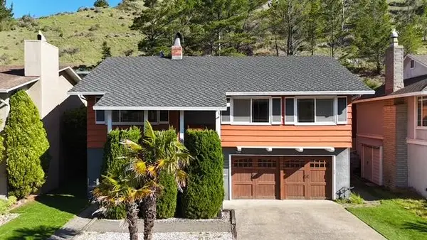 1102 Everglades, Pacifica, CA 94044