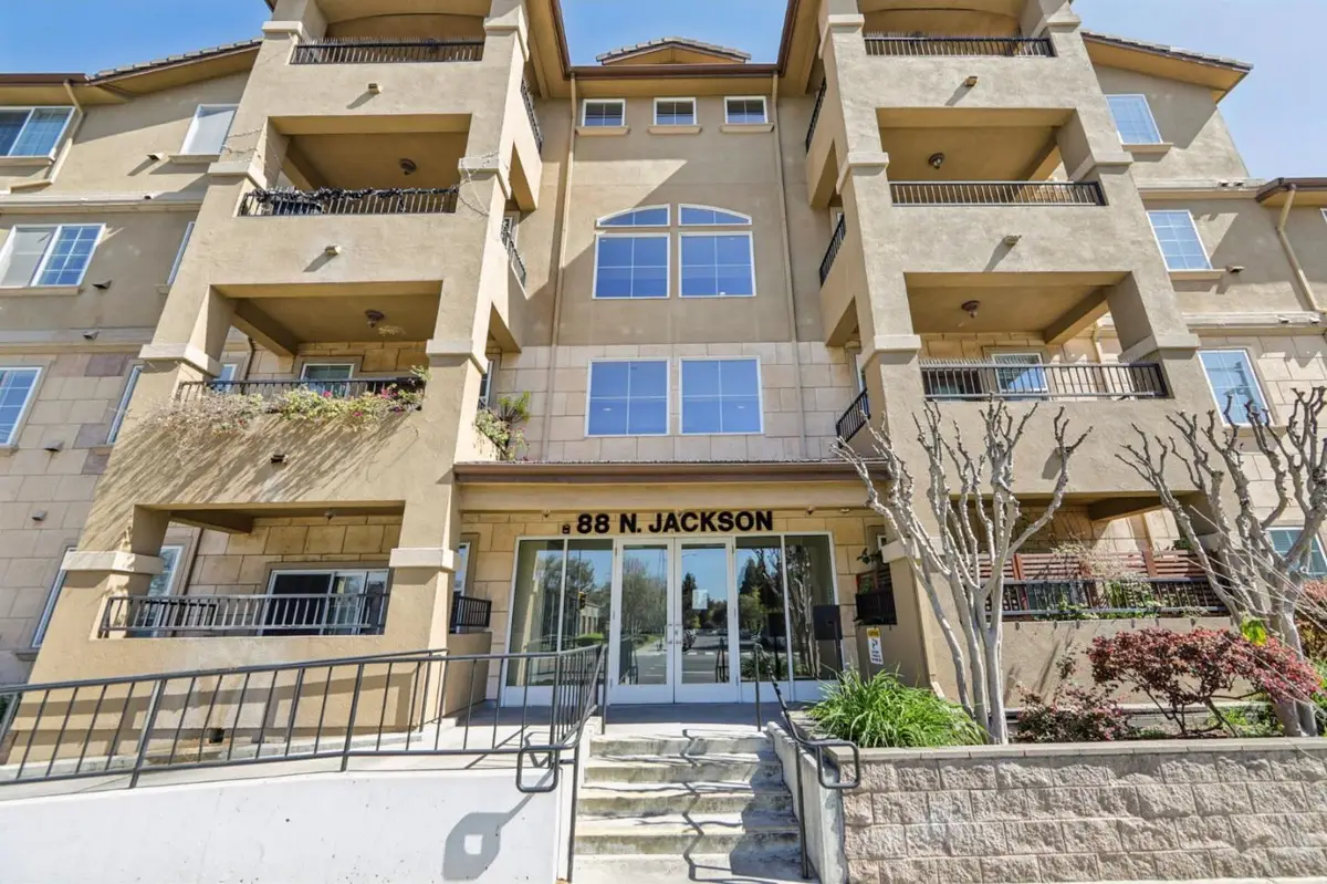 88 N Jackson Avenue #415, San Jose, CA 95116 - #1