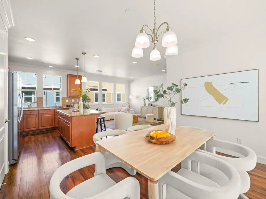 307 Seattle Lane, Redwood City, CA 94065 - #2