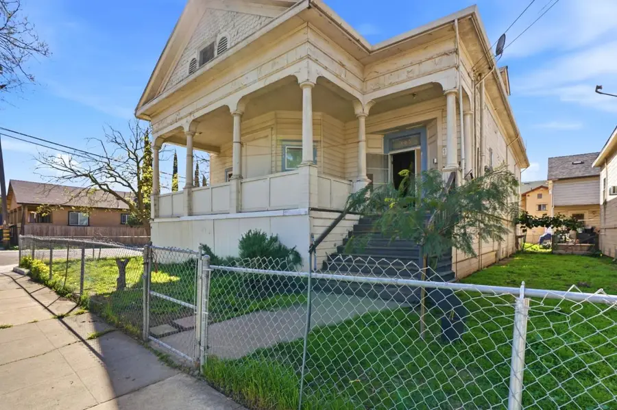 345 S Pilgrim Street, Stockton, CA 95205 - #2